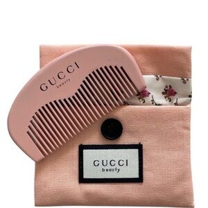 NIB Gucci Pink Beauty Hair Comb
